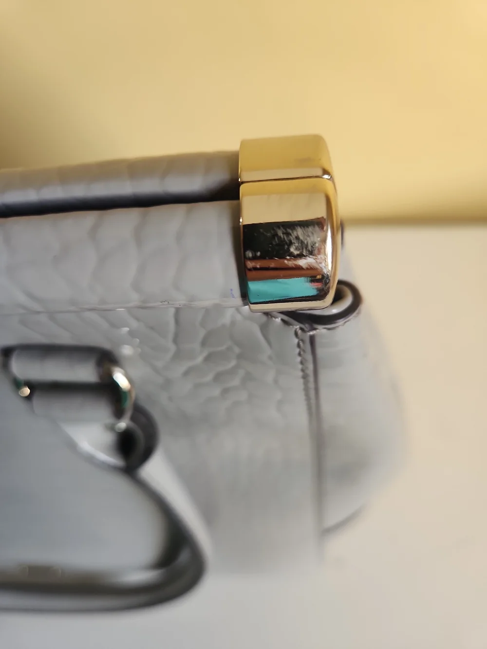 Kate Spade Knightsbridge Constance Tote. Vintage Style. Taupe.